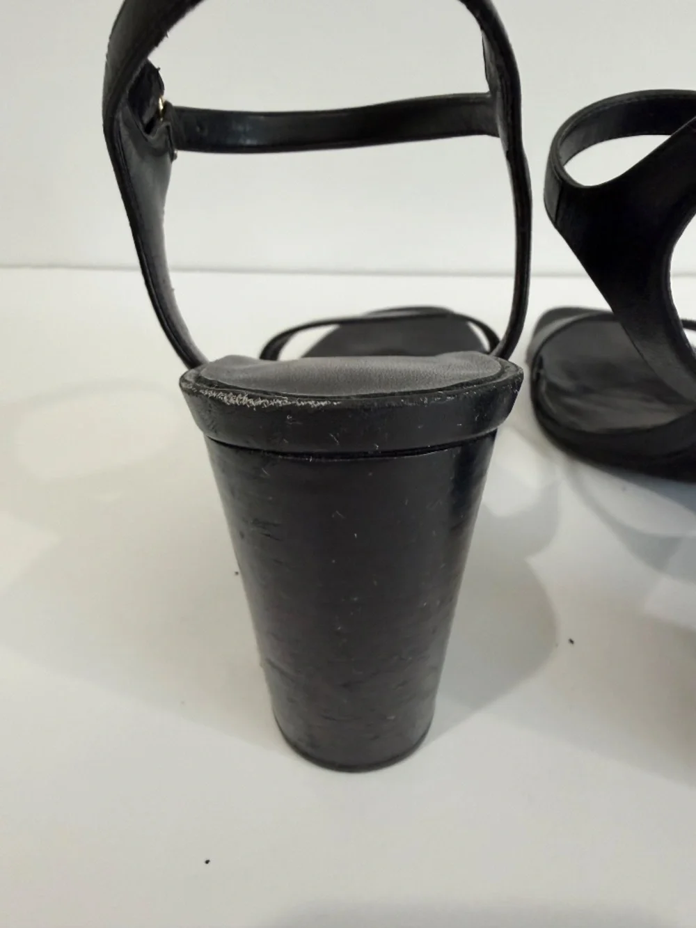 Michael Kors Black Leather Block Heel Ankle Strap Sandals Size 7.5M
